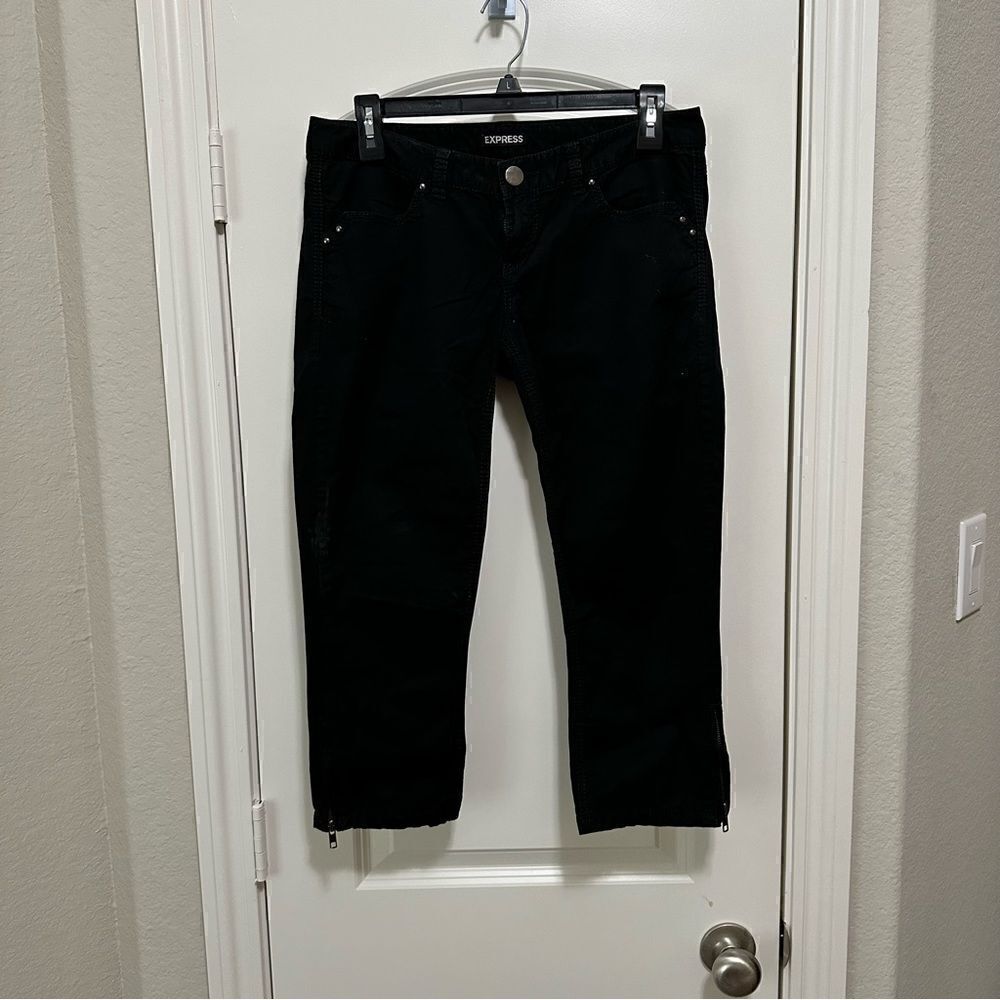 Express Women’s Black Skinny Ankle Pants Size 6